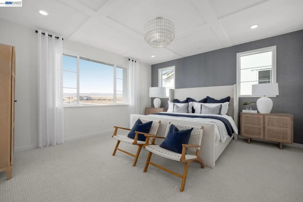 302 E Clydesdale Court Mountain House, CA 95391