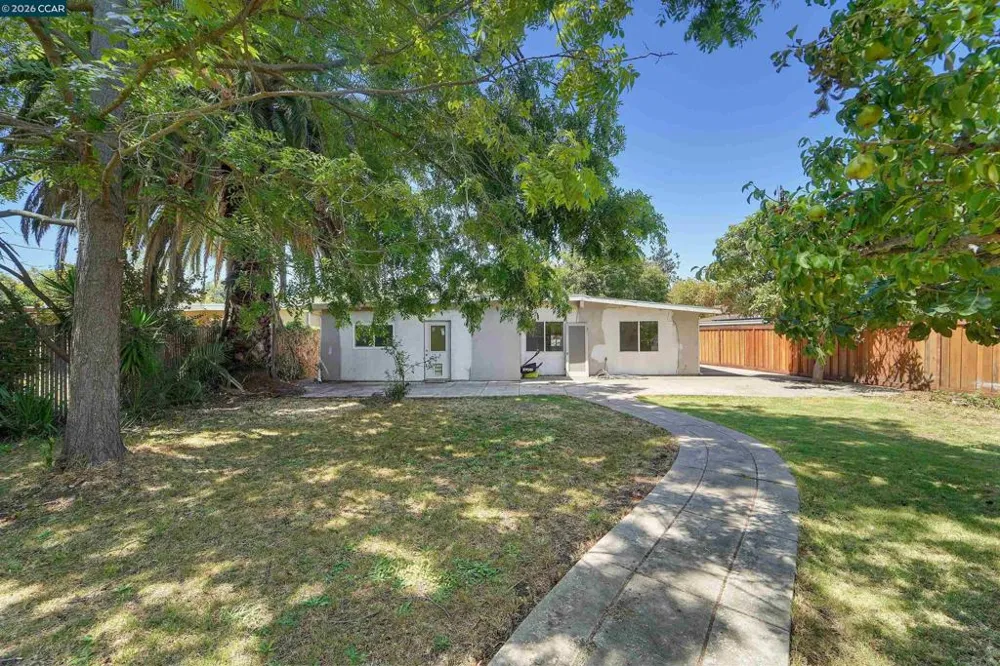 207 Los Altos Pl American Canyon, CA 94503