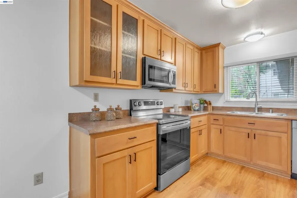 215 Whale Bone Ct Vallejo, CA 94591