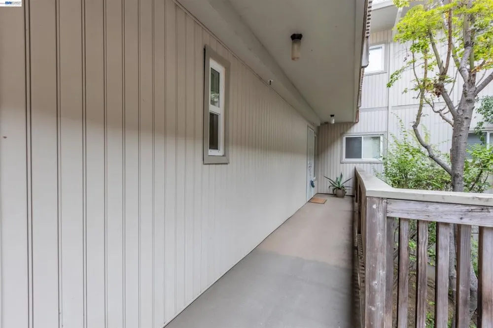 215 Whale Bone Ct Vallejo, CA 94591