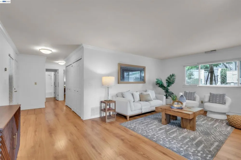 215 Whale Bone Ct Vallejo, CA 94591