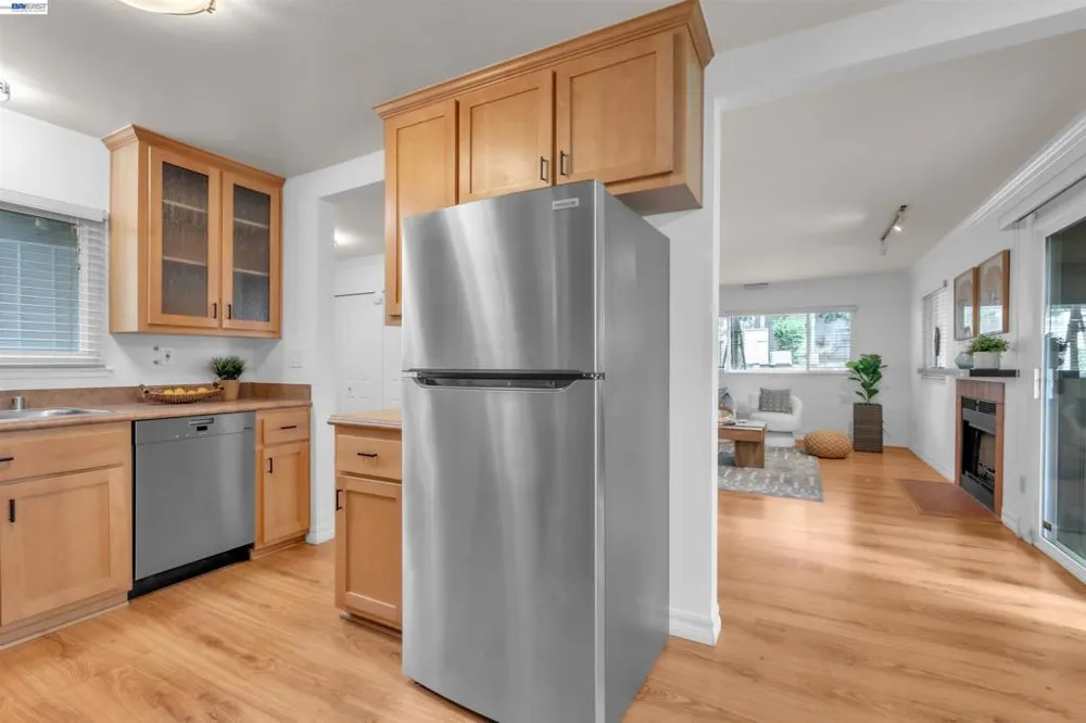 215 Whale Bone Ct Vallejo, CA 94591