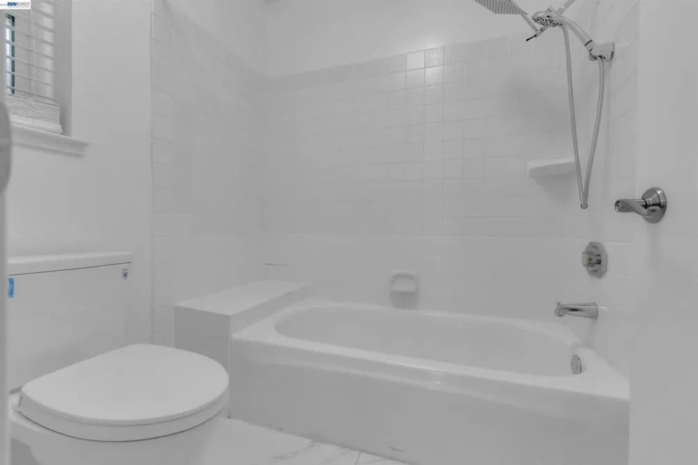 215 Whale Bone Ct Vallejo, CA 94591