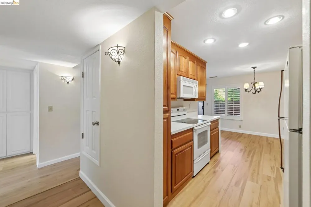 605 Center Ave Martinez, CA 94553