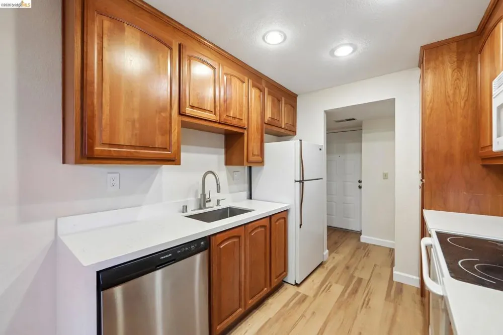 605 Center Ave Martinez, CA 94553