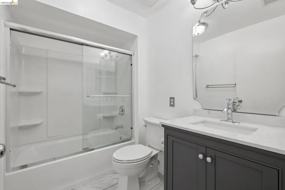 1021 Santa Ines Ct Oakland, CA 94601