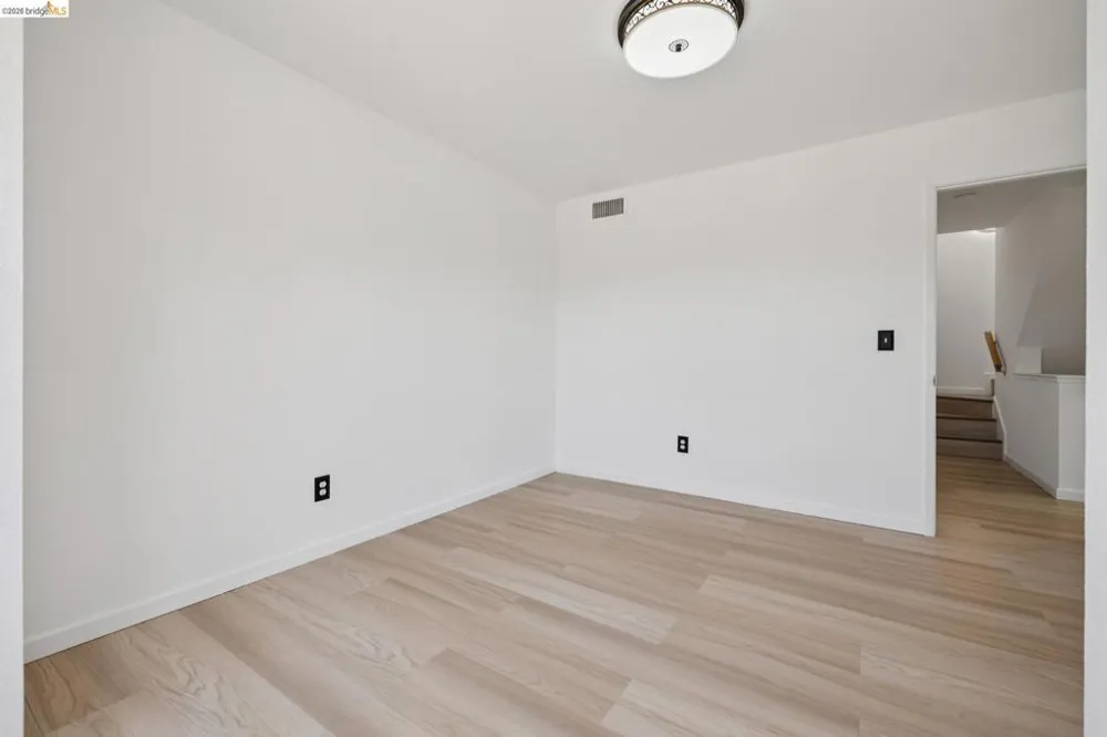 1021 Santa Ines Ct Oakland, CA 94601