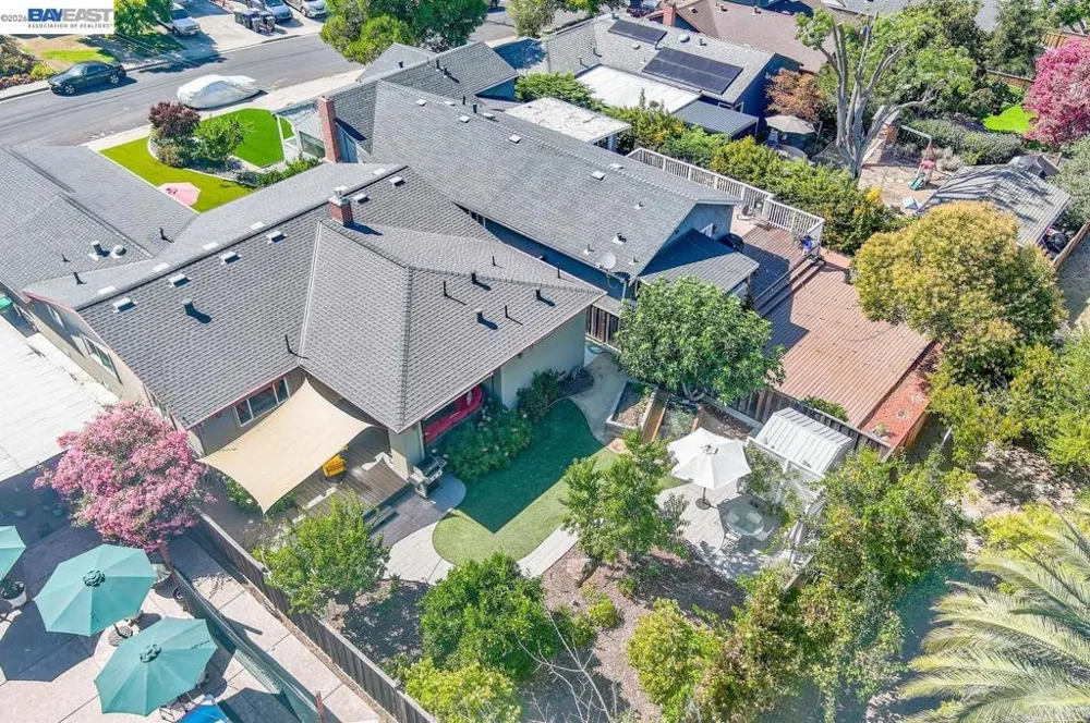 346 Amador Ct Pleasanton, CA 94566