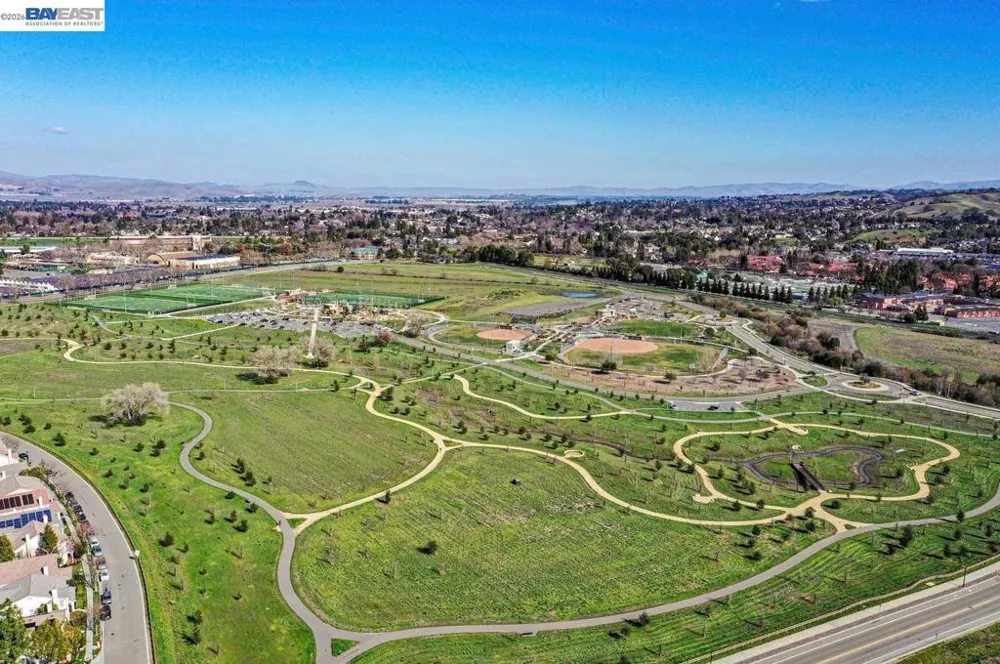 346 Amador Ct Pleasanton, CA 94566