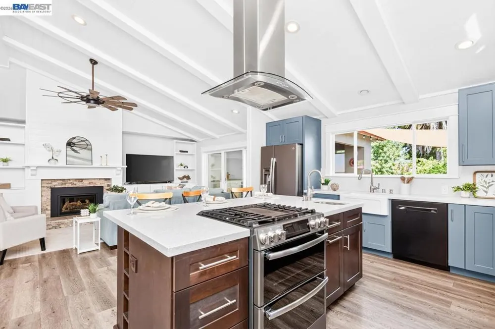 346 Amador Ct Pleasanton, CA 94566