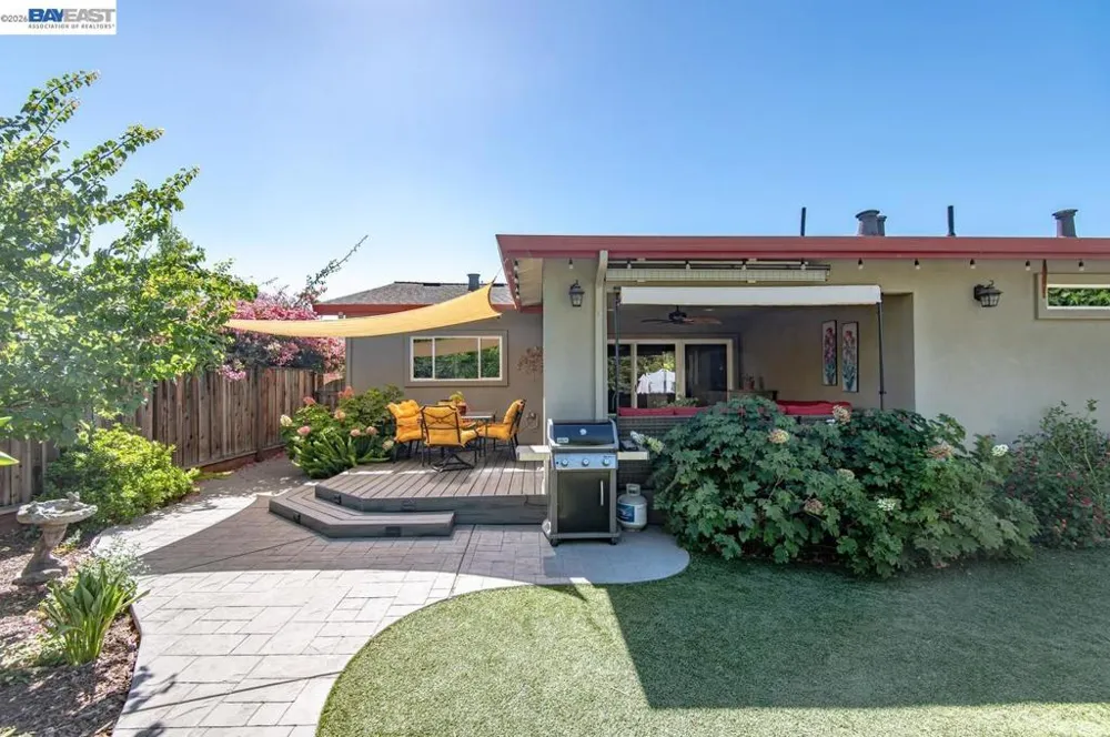 346 Amador Ct Pleasanton, CA 94566