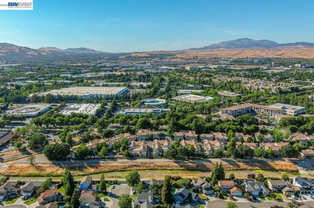 346 Amador Ct Pleasanton, CA 94566
