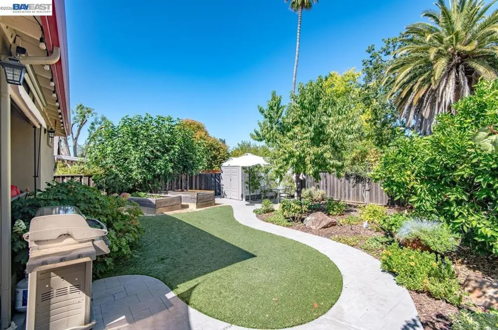 346 Amador Ct Pleasanton, CA 94566