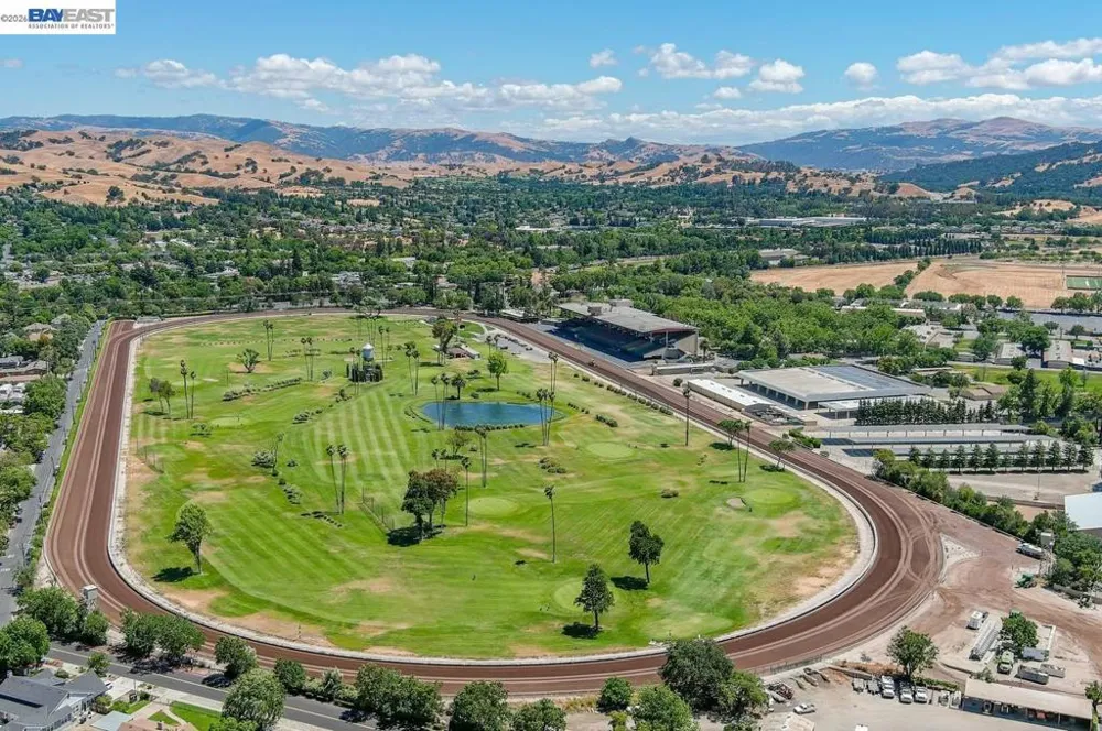 346 Amador Ct Pleasanton, CA 94566