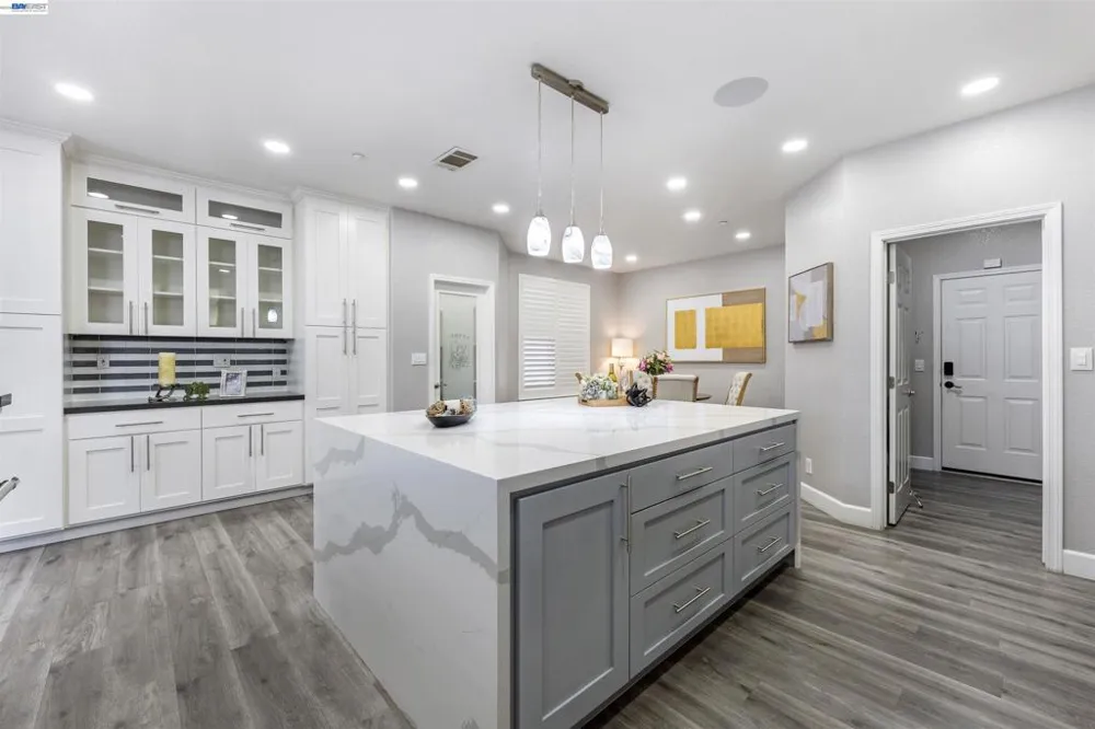 37160 Aleppo Dr Newark, CA 94560