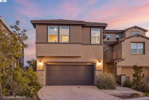 17 Ben Nevis Pl