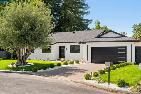177 Saint Helena Ct