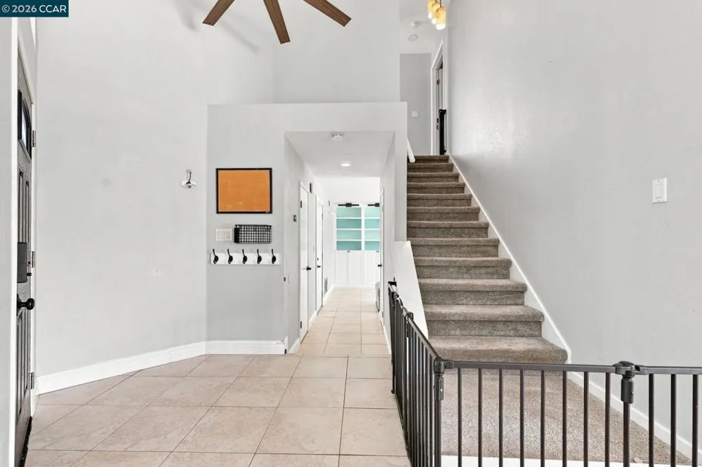 300 Helena Ct Oakley, CA 94561