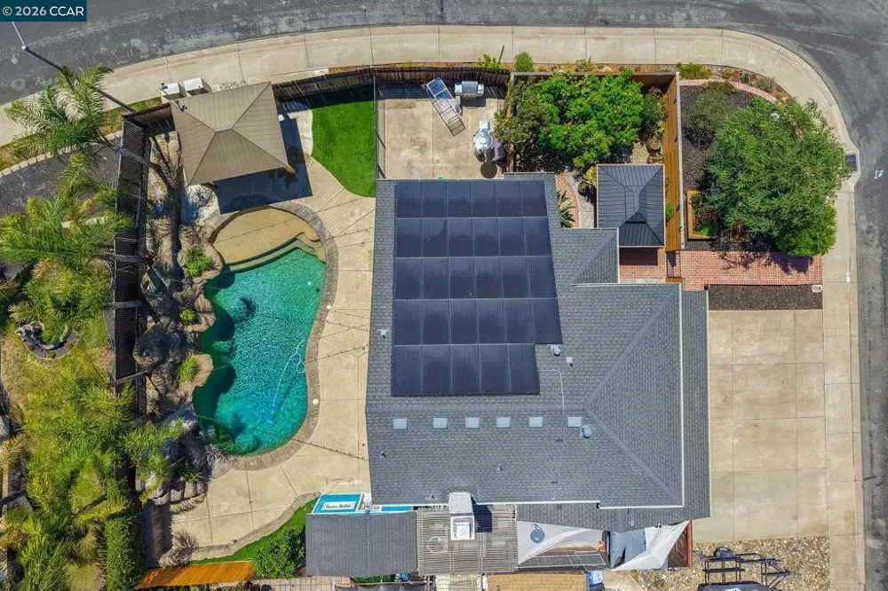 300 Helena Ct Oakley, CA 94561