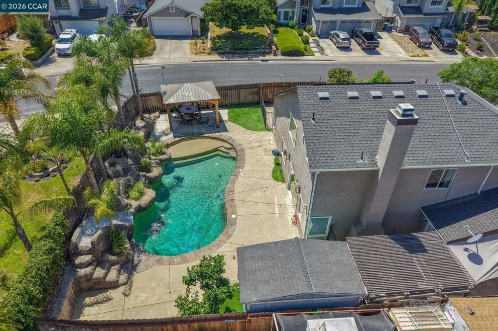 300 Helena Ct Oakley, CA 94561