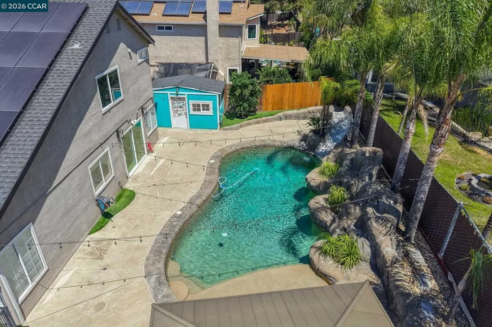 300 Helena Ct Oakley, CA 94561