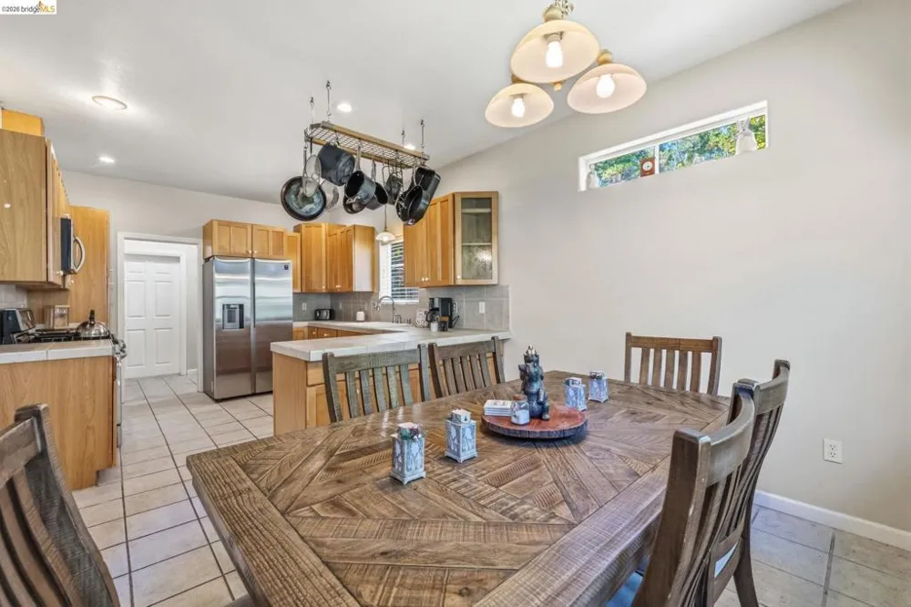 24230 Oxbow Ln Sonora, CA 95370