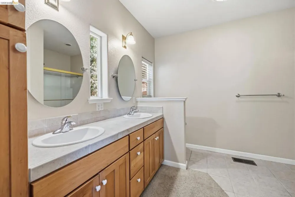 24230 Oxbow Ln Sonora, CA 95370