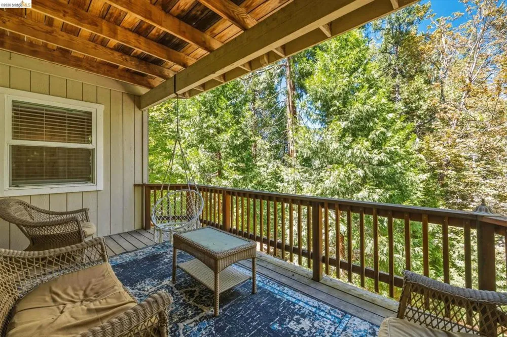 24230 Oxbow Ln Sonora, CA 95370