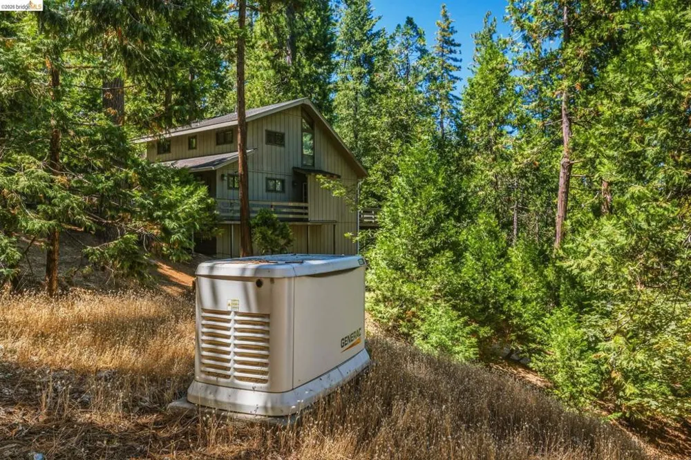24230 Oxbow Ln Sonora, CA 95370
