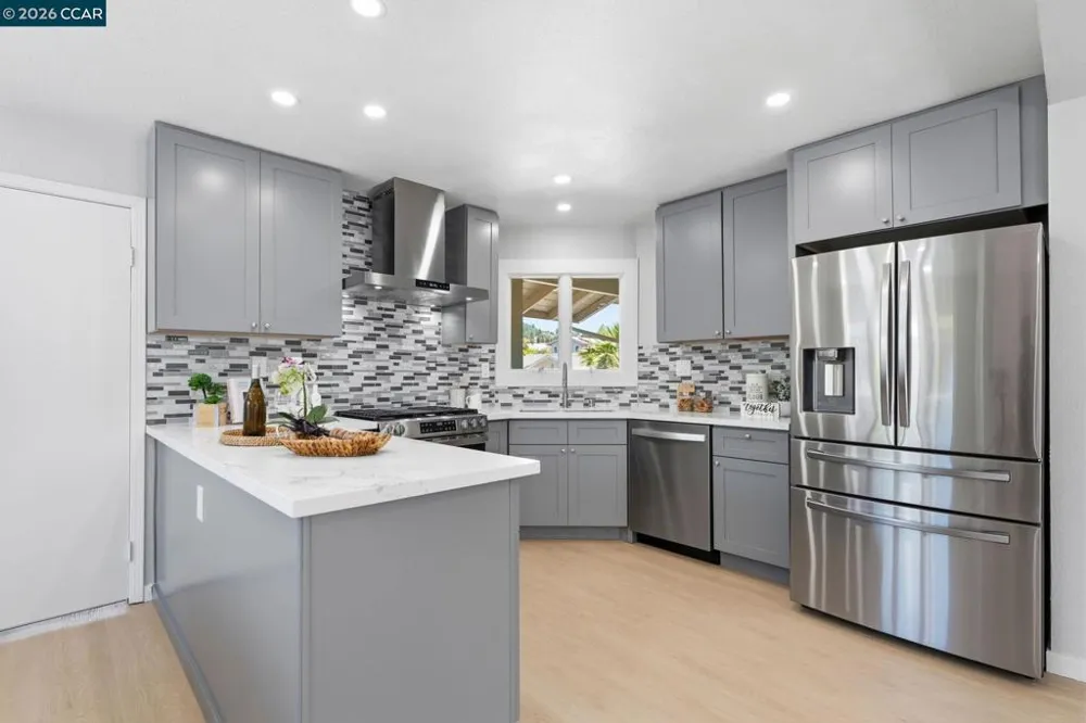 3307 Ahern Ct Richmond, CA 94803