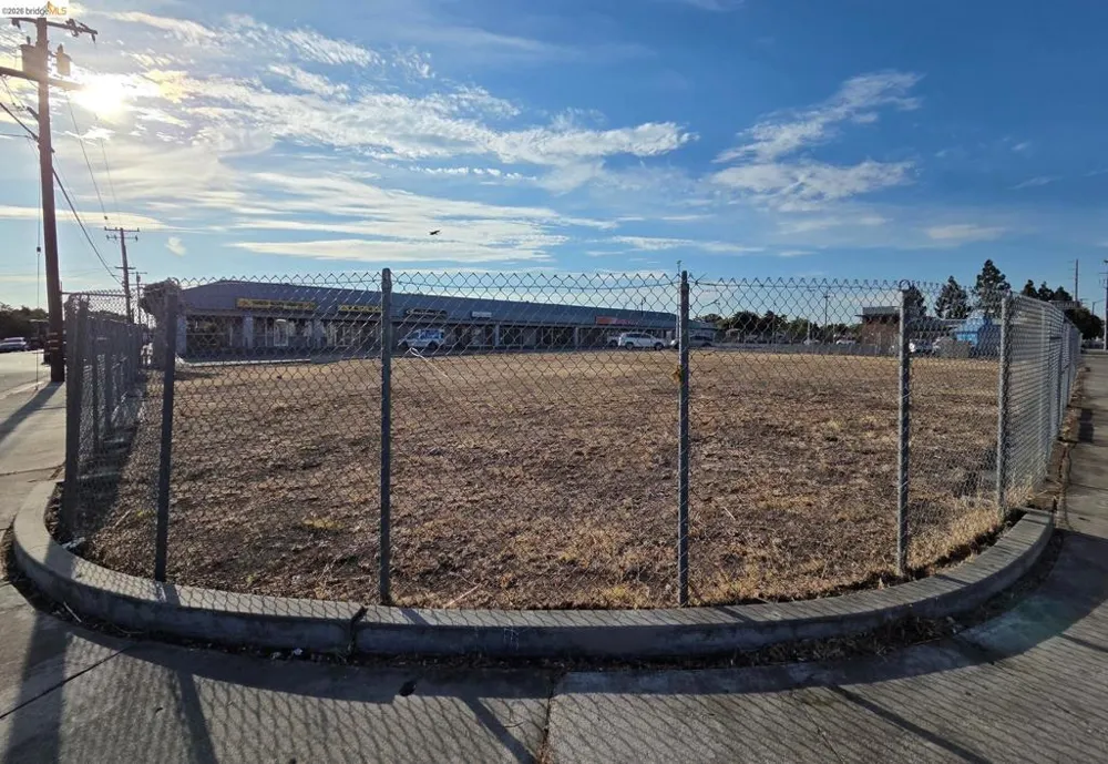 1601 A St Antioch, CA 94509