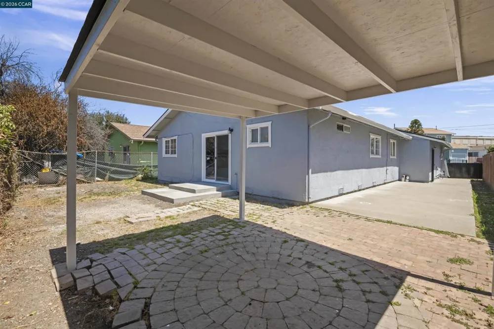 339 S 29th St Richmond, CA 94804