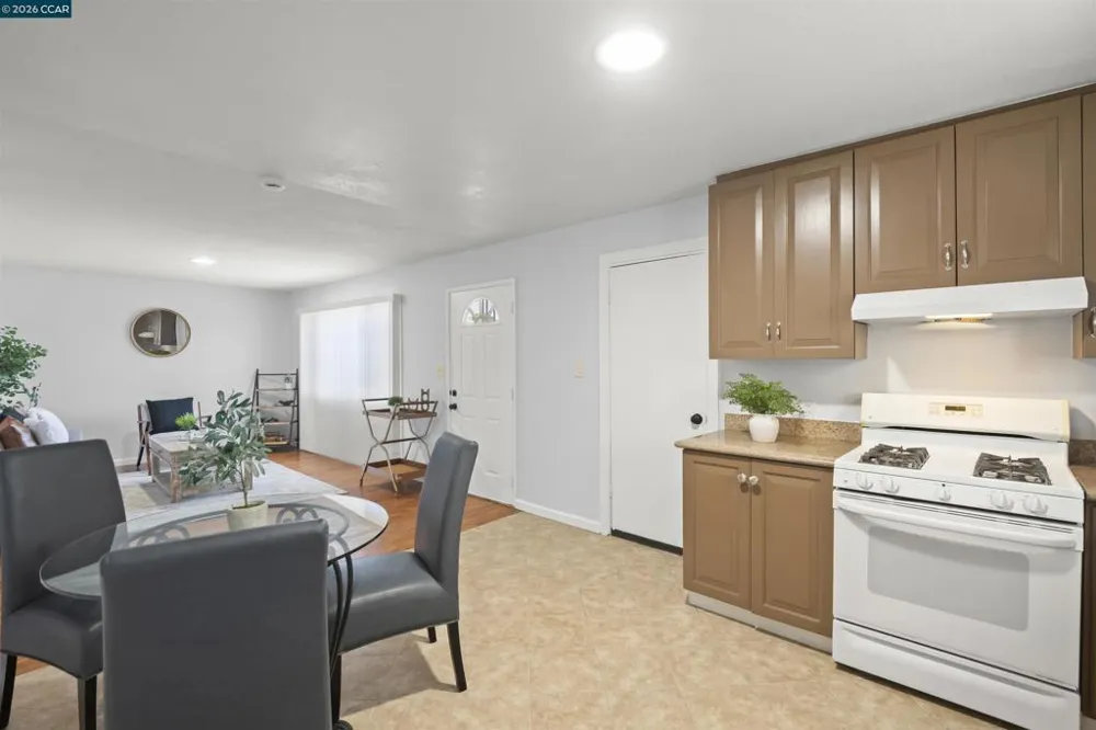 339 S 29th St Richmond, CA 94804