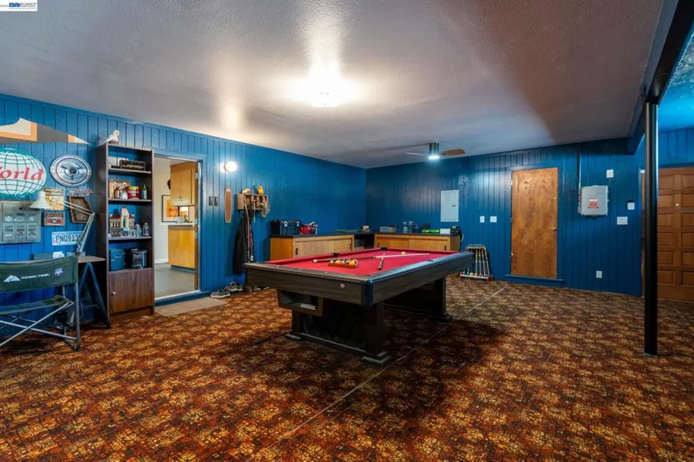4142 Santa Rita Rd El Sobrante, CA 94803