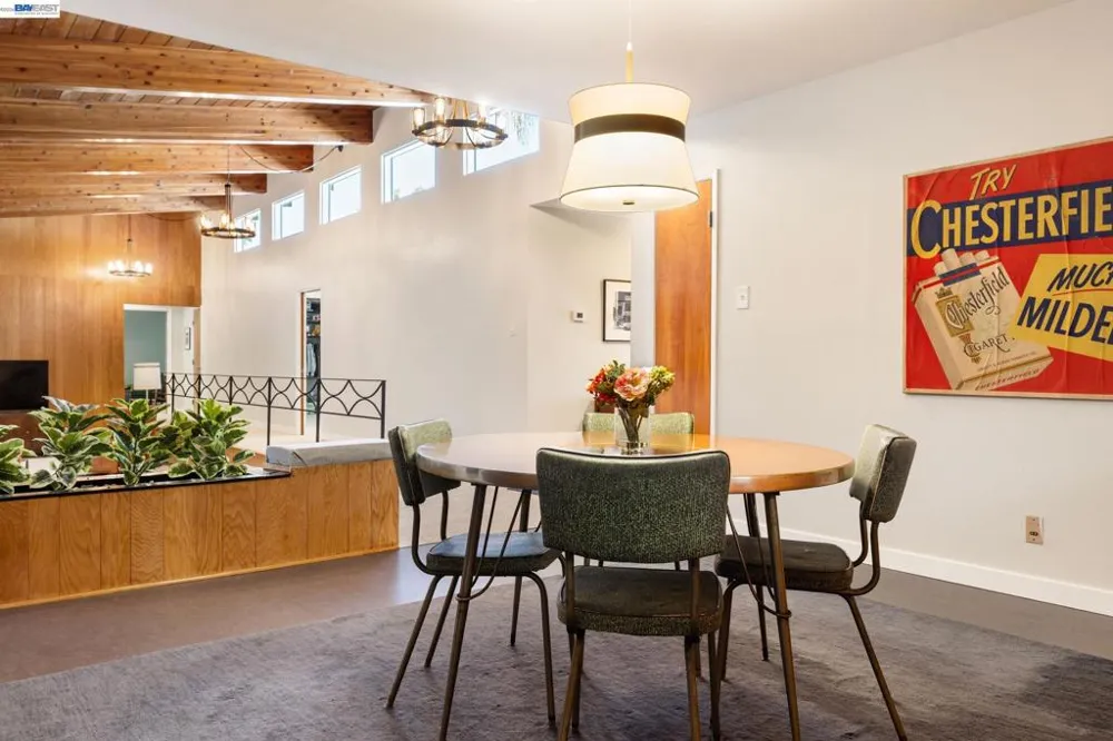 4142 Santa Rita Rd El Sobrante, CA 94803