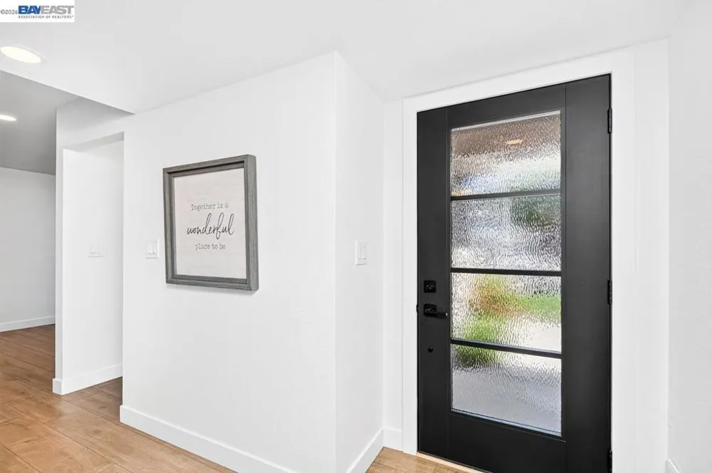 2105 Armstrong Dr Pleasanton, CA 94588