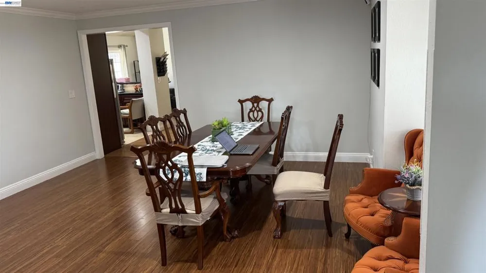 8206 Rhoda Ave Dublin, CA 94568