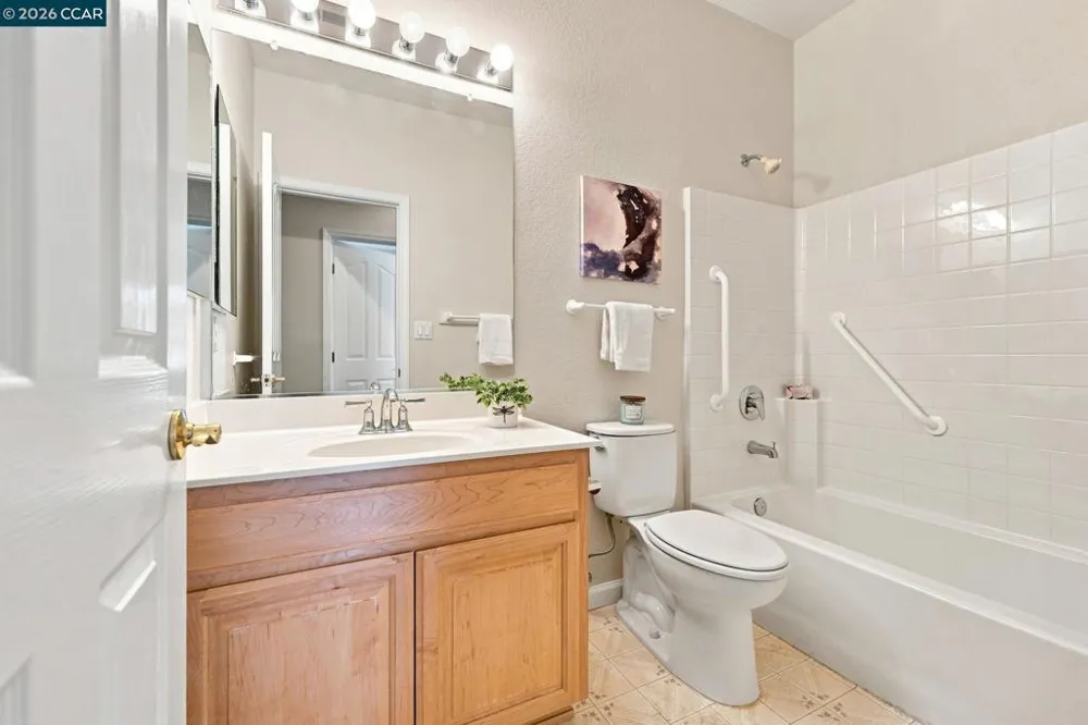 102 Gold Rush Court Clayton, CA 94517