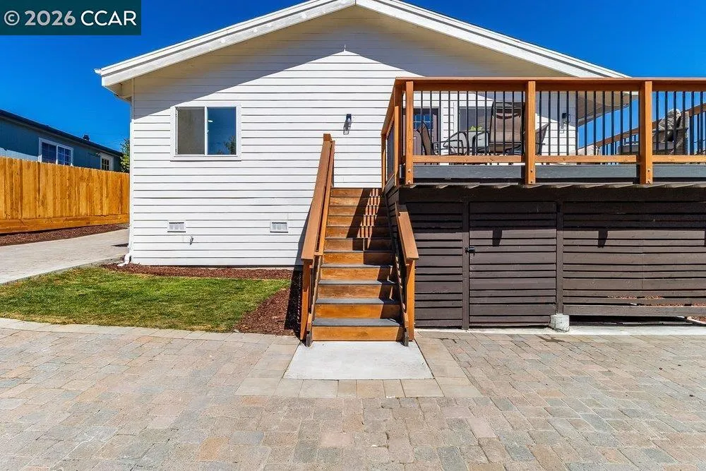 679 El Centro Rd El Sobrante, CA 94803