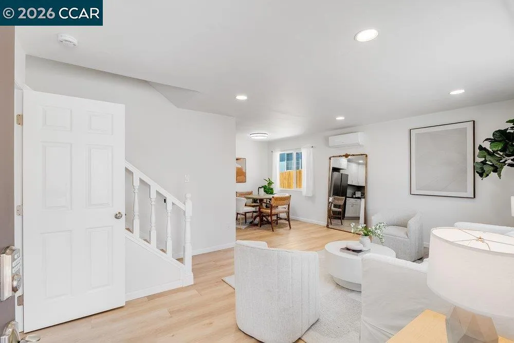 679 El Centro Rd El Sobrante, CA 94803