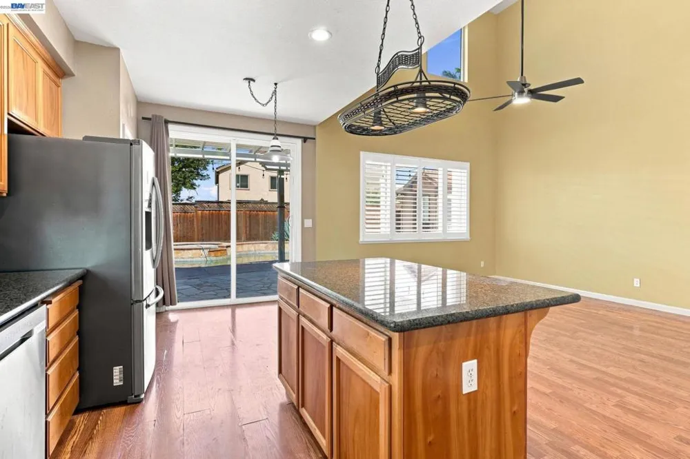 1647 Green Springs Ct Tracy, CA 95377