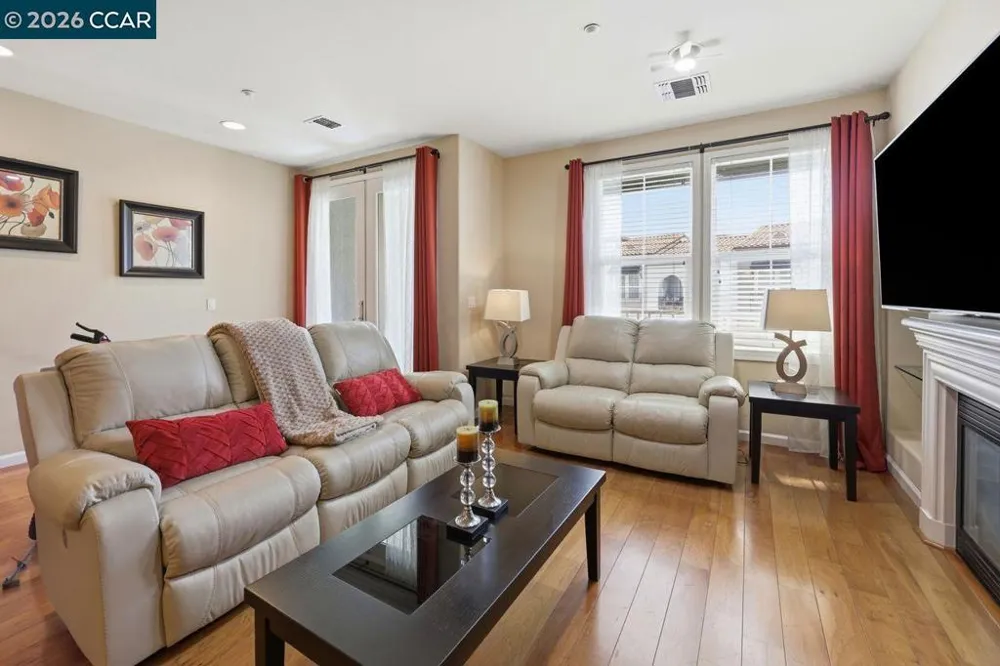 3290 Maguire Way #404 Dublin, CA 94568
