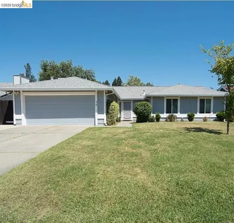 39 Stanislaus CIR