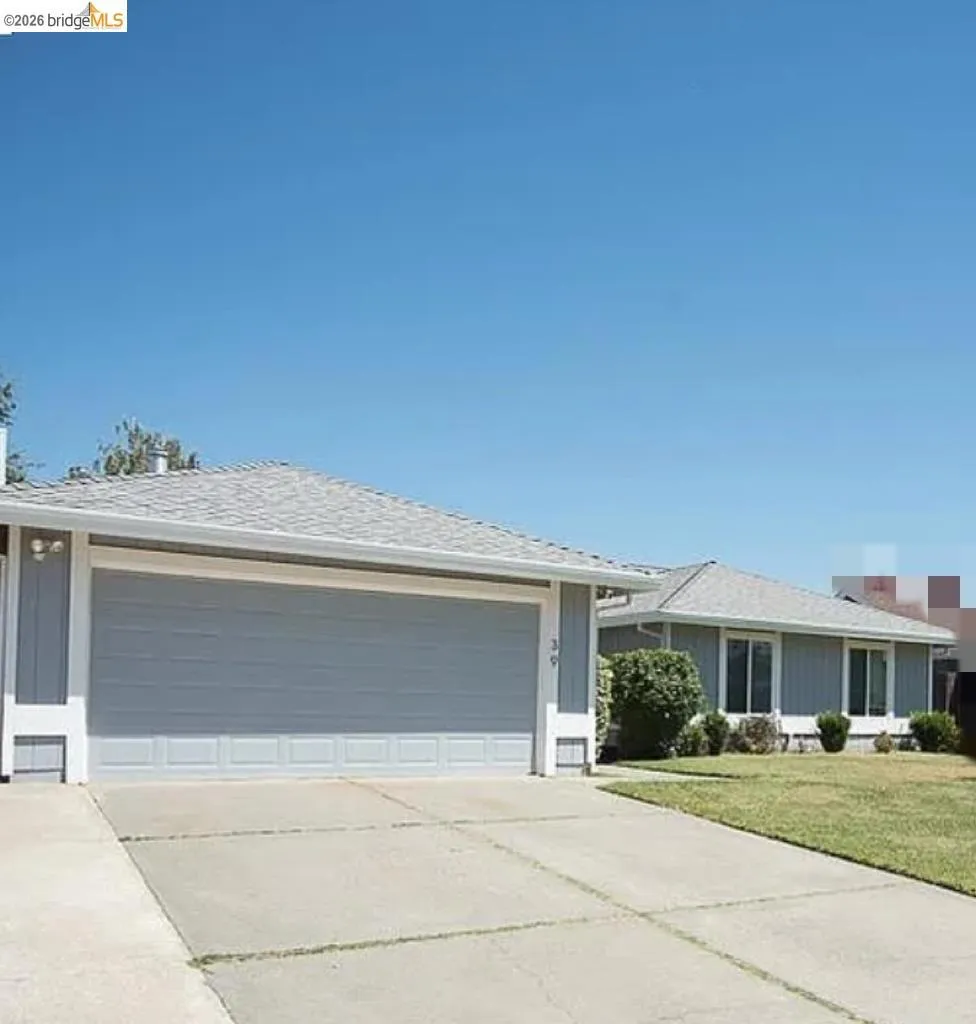 39 Stanislaus CIR Sacramento, CA 95831