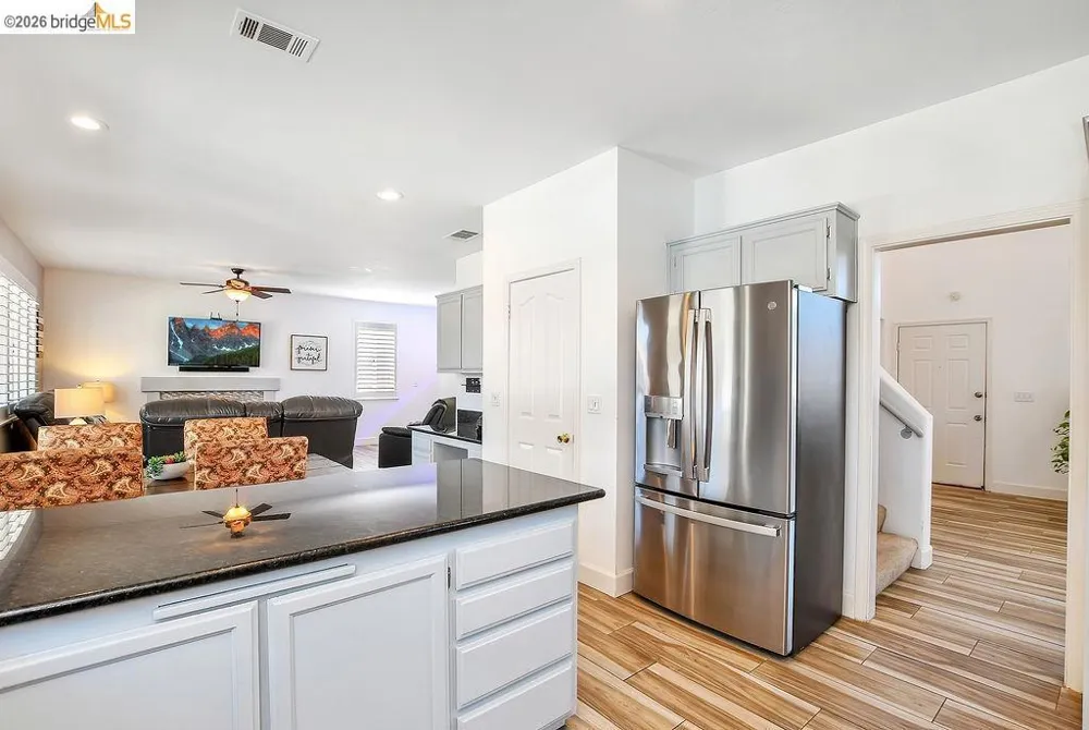108 Edmeades Court Oakley, CA 94561