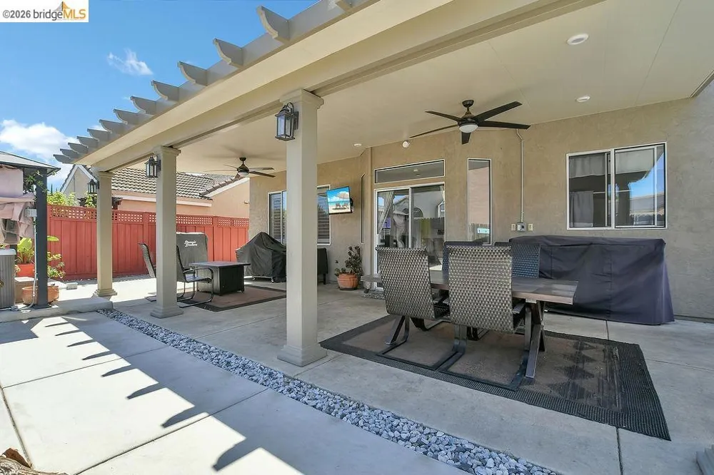 108 Edmeades Court Oakley, CA 94561