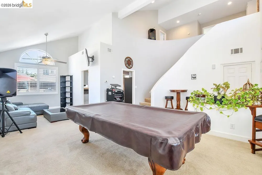 108 Edmeades Court Oakley, CA 94561
