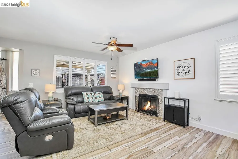 108 Edmeades Court Oakley, CA 94561