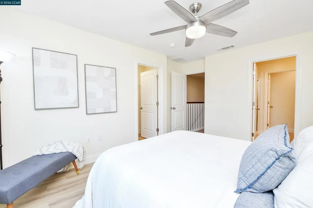 1260 Detroit Ave #4 Concord, CA 94520