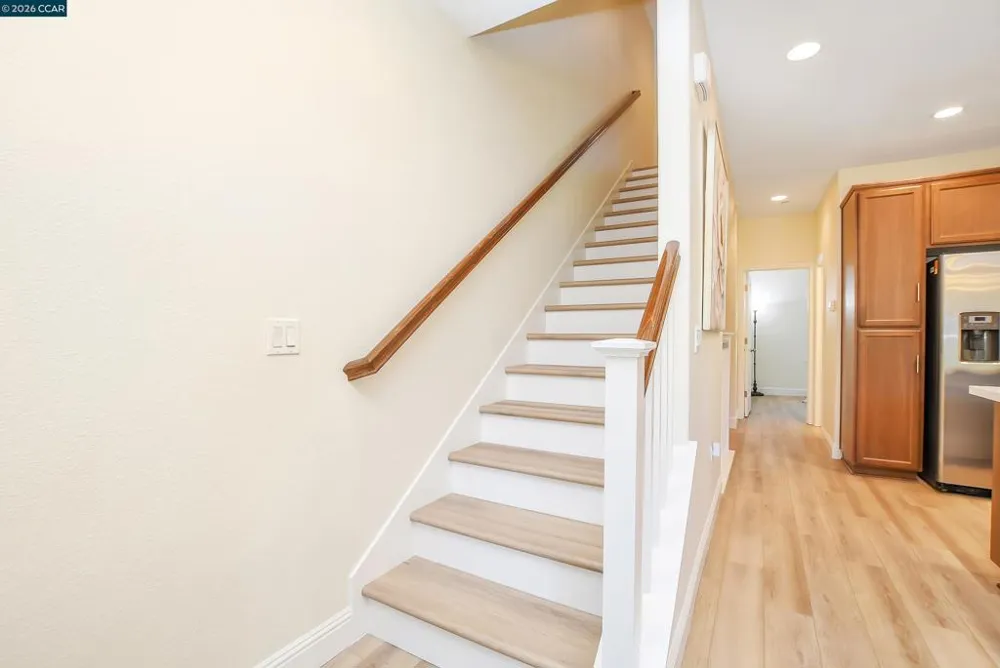 1260 Detroit Ave #4 Concord, CA 94520